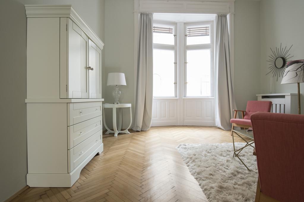 Jettsetter Luxury Apartment By Andrassy Ave & Opera Budapest Værelse billede